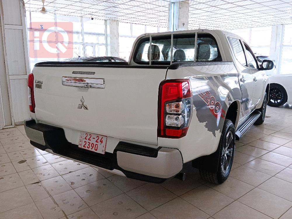 Mitsubishi L200
